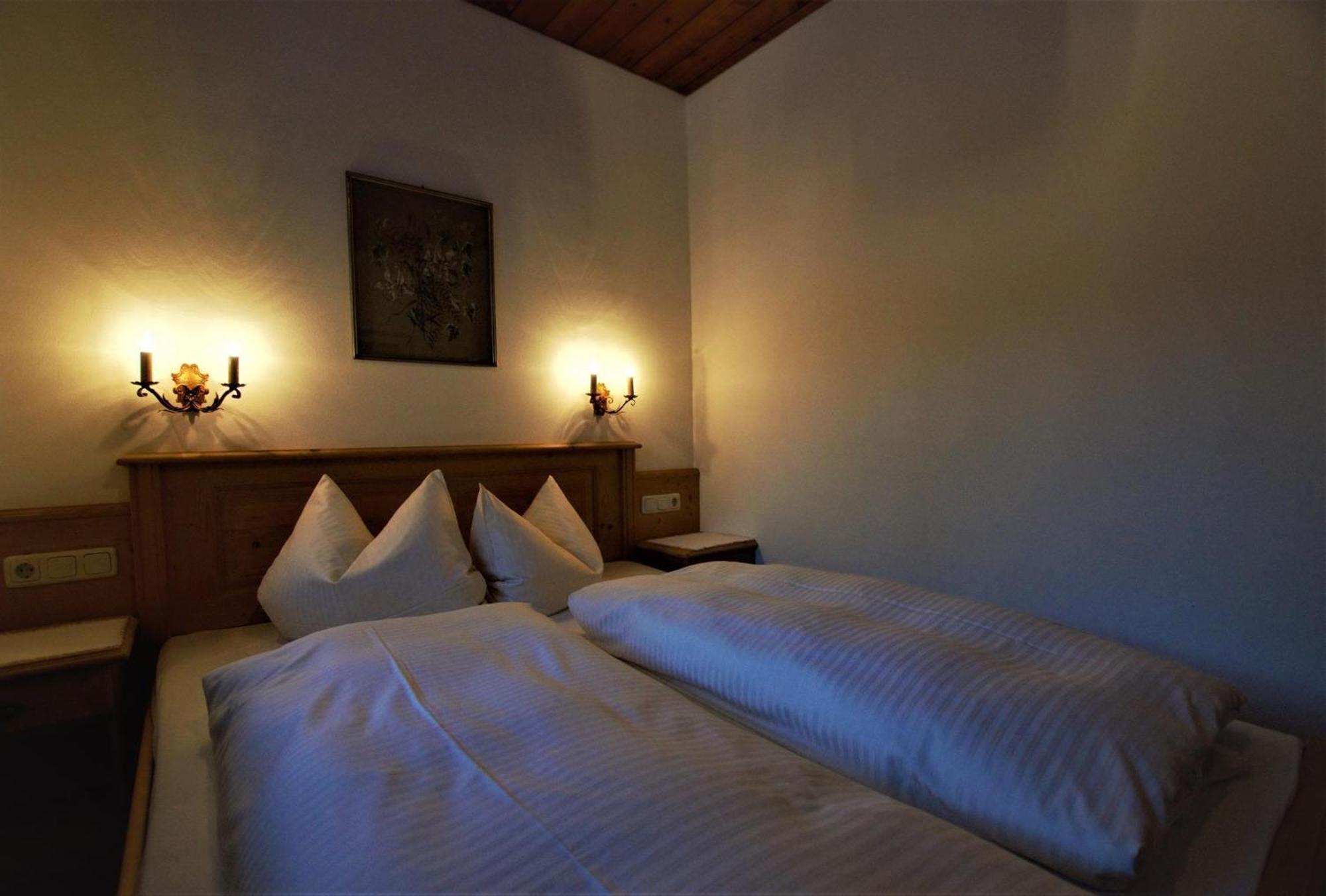 Hotel Ferienhaus Waldwinkl Grainau Zimmer foto
